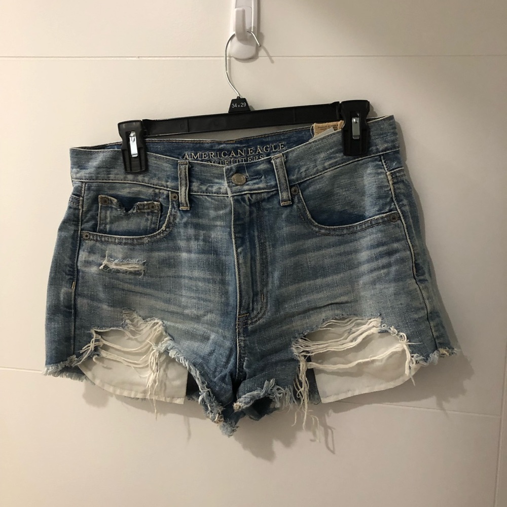 American Eagle Vintage Hi-Rise Festival Shorts
